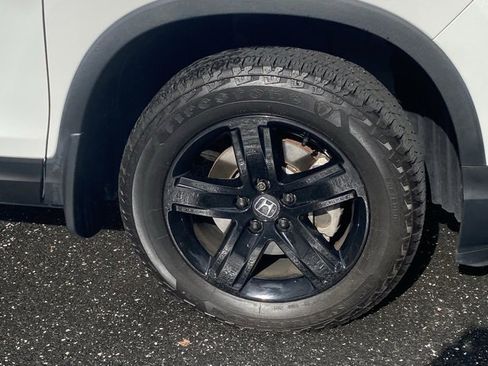 Certified 2023 Honda Ridgeline Black Edition image 11