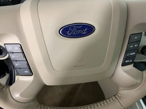 Used 2012 Ford Escape XLT AWD/4WD image 28
