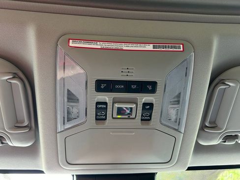 Used 2023 Toyota RAV4 XLE w/ Convenience Package image 28