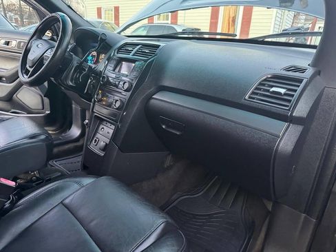Used 2016 Ford Explorer Police Interceptor Utility AWD image 23