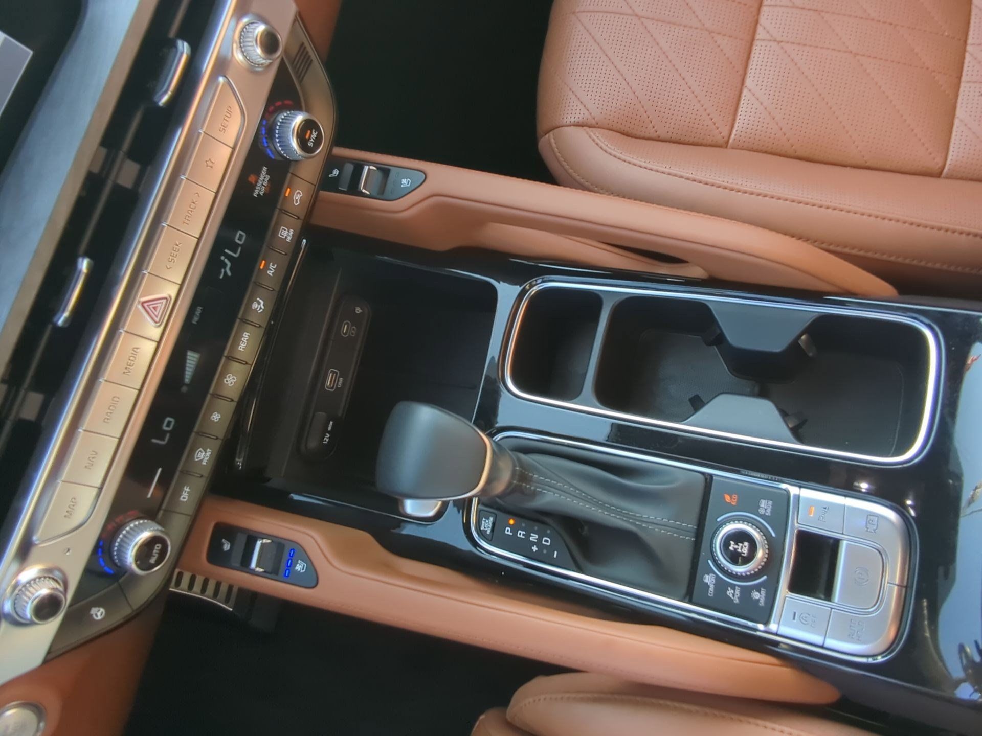 Certified 2023 Kia Telluride SX Prestige X-Line AWD/4WD image 16