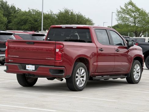 Used 2021 Chevrolet Silverado 1500 Custom image 4