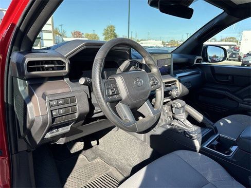 Used 2024 Toyota Tacoma 4x4 Double Cab image 13