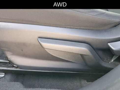 Used 2018 Subaru Impreza 2.0i AWD/4WD image 15