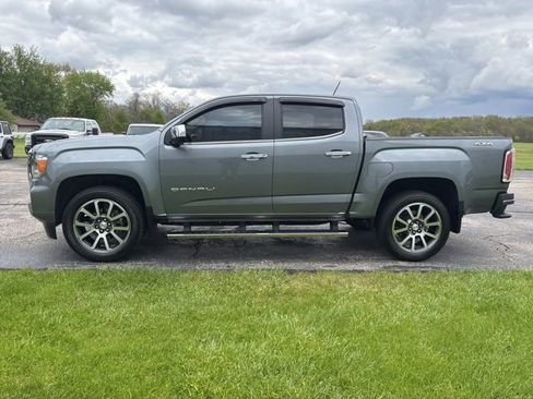 Used 2022 GMC Canyon Denali AWD/4WD image 10