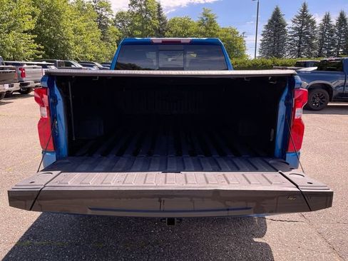 Used 2022 Chevrolet Silverado 1500 RST w/ Convenience Package II AWD/4WD image 26