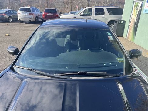 Used 2019 Dodge Charger SXT image 7