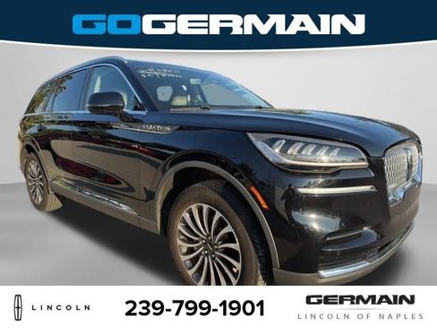 Used 2024 Lincoln Aviator AWD w/ Premium Package image 8