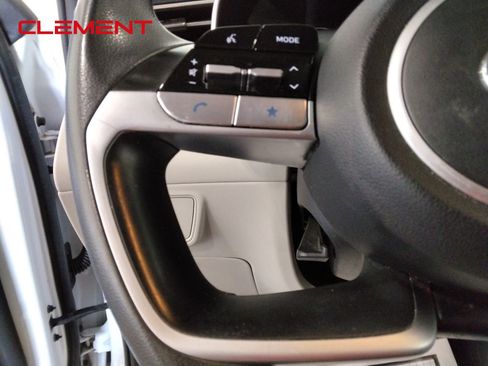 Used 2023 Hyundai Tucson SEL image 13