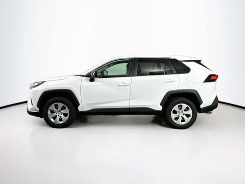Used 2024 Toyota RAV4 LE FWD image 4