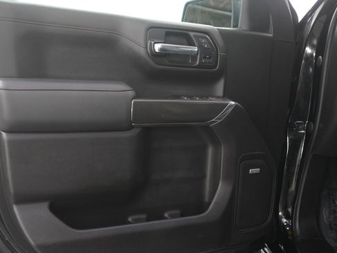 Used 2022 GMC Sierra 1500 AT4 w/ AT4 Premium Package AWD/4WD image 17