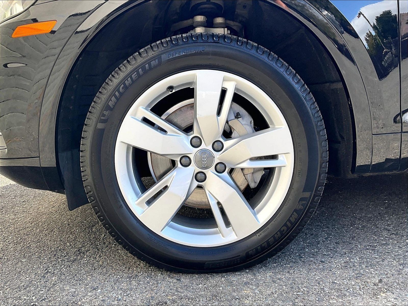 Used 2018 Audi Q5 2.0T Premium Plus w/ Premium Plus Package AWD/4WD image 8