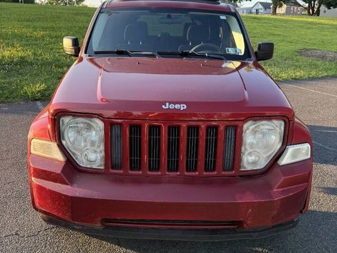 Used 2010 Jeep Liberty Sport w/ Popular Equipment Group AWD/4WD image 10