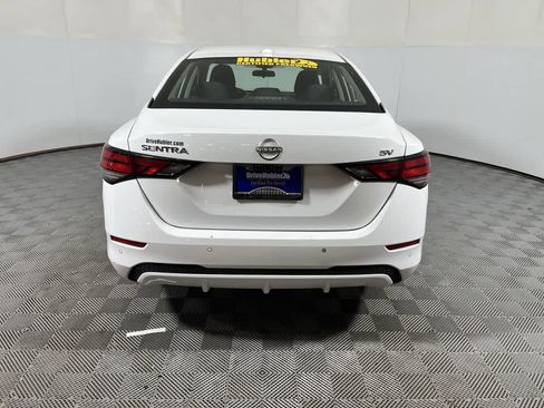 Used 2024 Nissan Sentra SV FWD image 7