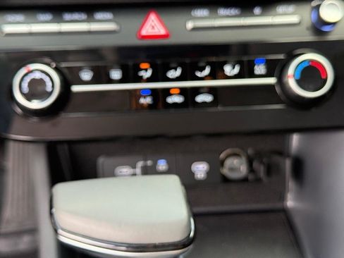 Used 2026 Hyundai Sonata SE FWD image 19
