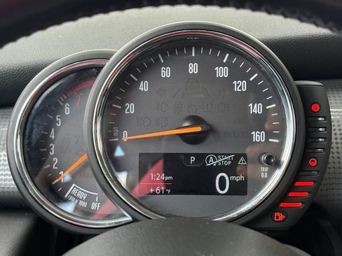 Used 2014 MINI Cooper 2-Door Hardtop FWD image 18