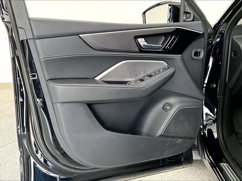 Certified 2023 Acura MDX SH-AWD w/ Advance Package image 23