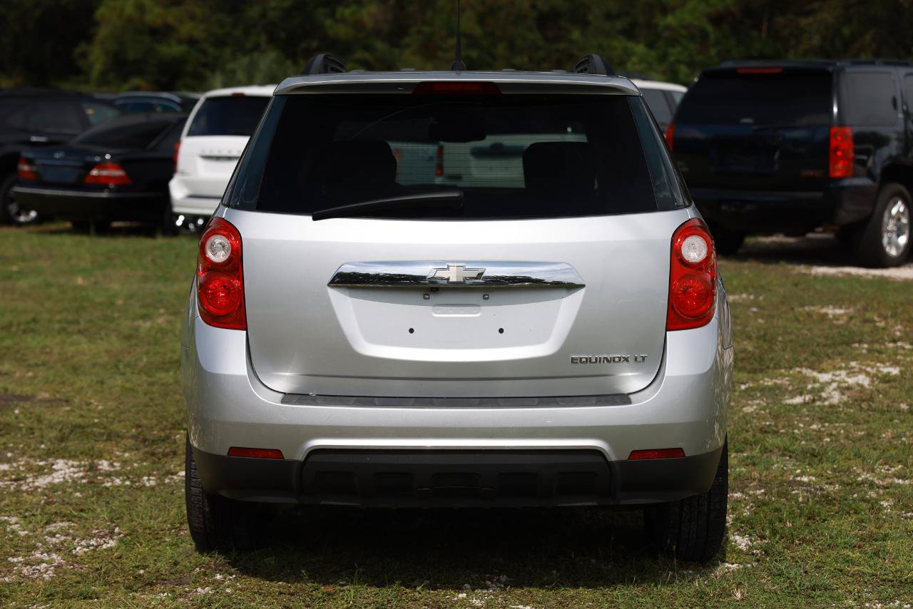 Used 2010 Chevrolet Equinox LT w/ Vehicle Interface Package FWD image 9