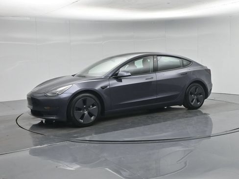 Used 2022 Tesla Model 3 Long Range AWD/4WD image 24