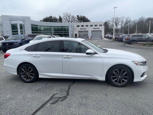 Used 2022 Honda Accord EX-L image 3