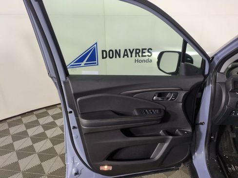 Certified 2023 Honda Ridgeline RTL-E image 14