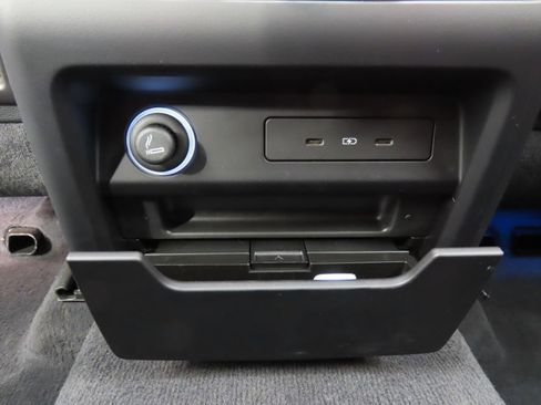 Certified 2025 Porsche Cayenne S AWD/4WD image 36