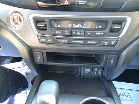 Used 2017 Honda Pilot EX-L image 31