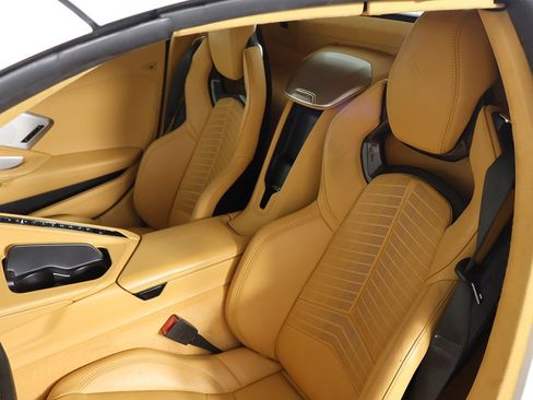 Used 2021 Chevrolet Corvette Stingray Premium Conv w/ Z51 Performance Package image 24