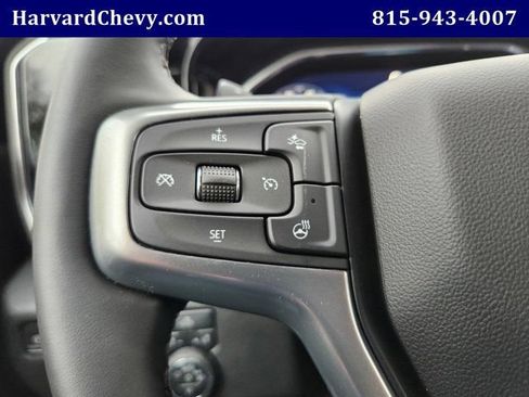 Used 2026 Chevrolet Silverado 1500 RST AWD/4WD image 18