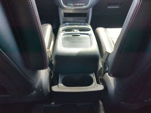 Used 2019 Dodge Grand Caravan GT FWD image 25