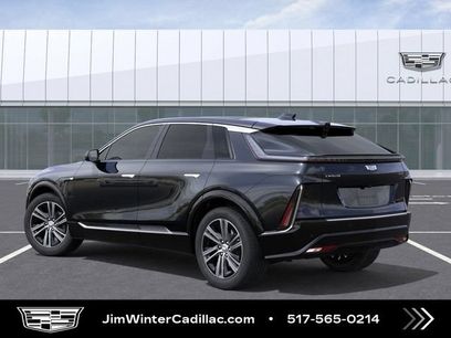New 2026 Cadillac Lyriq Luxury w/ LPO, Floor Liner Package