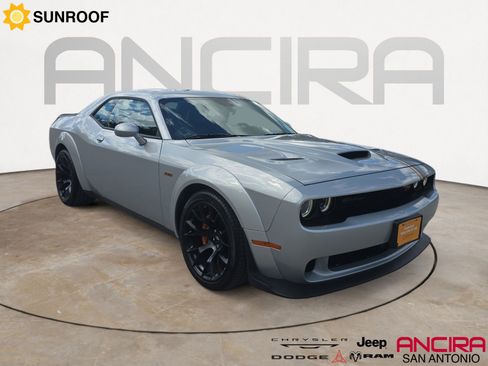 Certified 2023 Dodge Challenger R/T Scat Pack RWD image 1