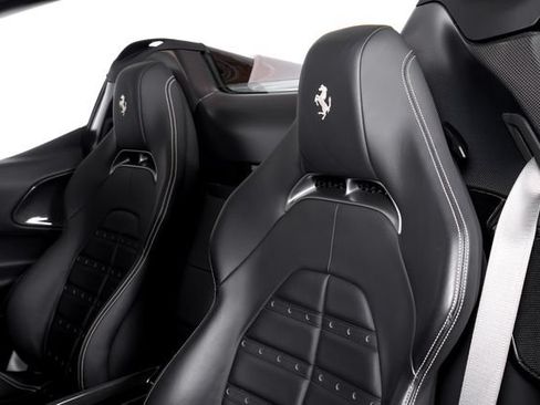Used 2024 Ferrari SF90 Spider AWD/4WD image 24