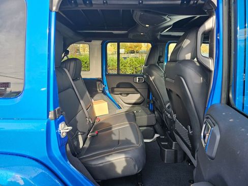 New 2025 Jeep Wrangler Sahara image 13