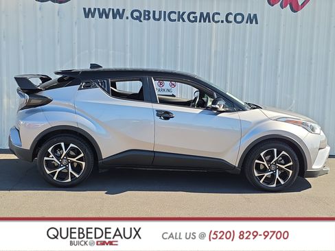 Used 2019 Toyota C-HR XLE FWD image 8
