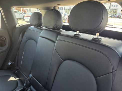 Used 2017 MINI Cooper Countryman FWD image 10