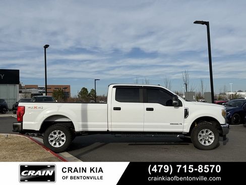 Used 2019 Ford F250 XL w/ Power Equipment Group image 9
