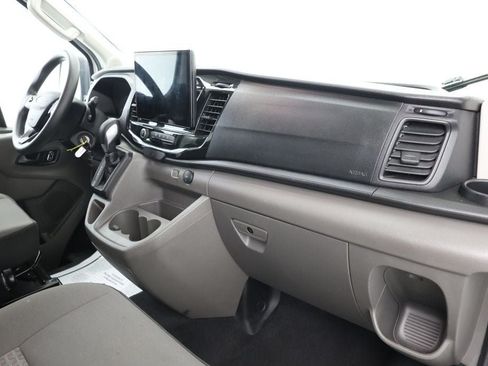 Used 2023 Ford Transit 350 XLT RWD image 22