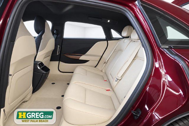 Used 2024 Lucid Air Touring AWD/4WD image 12