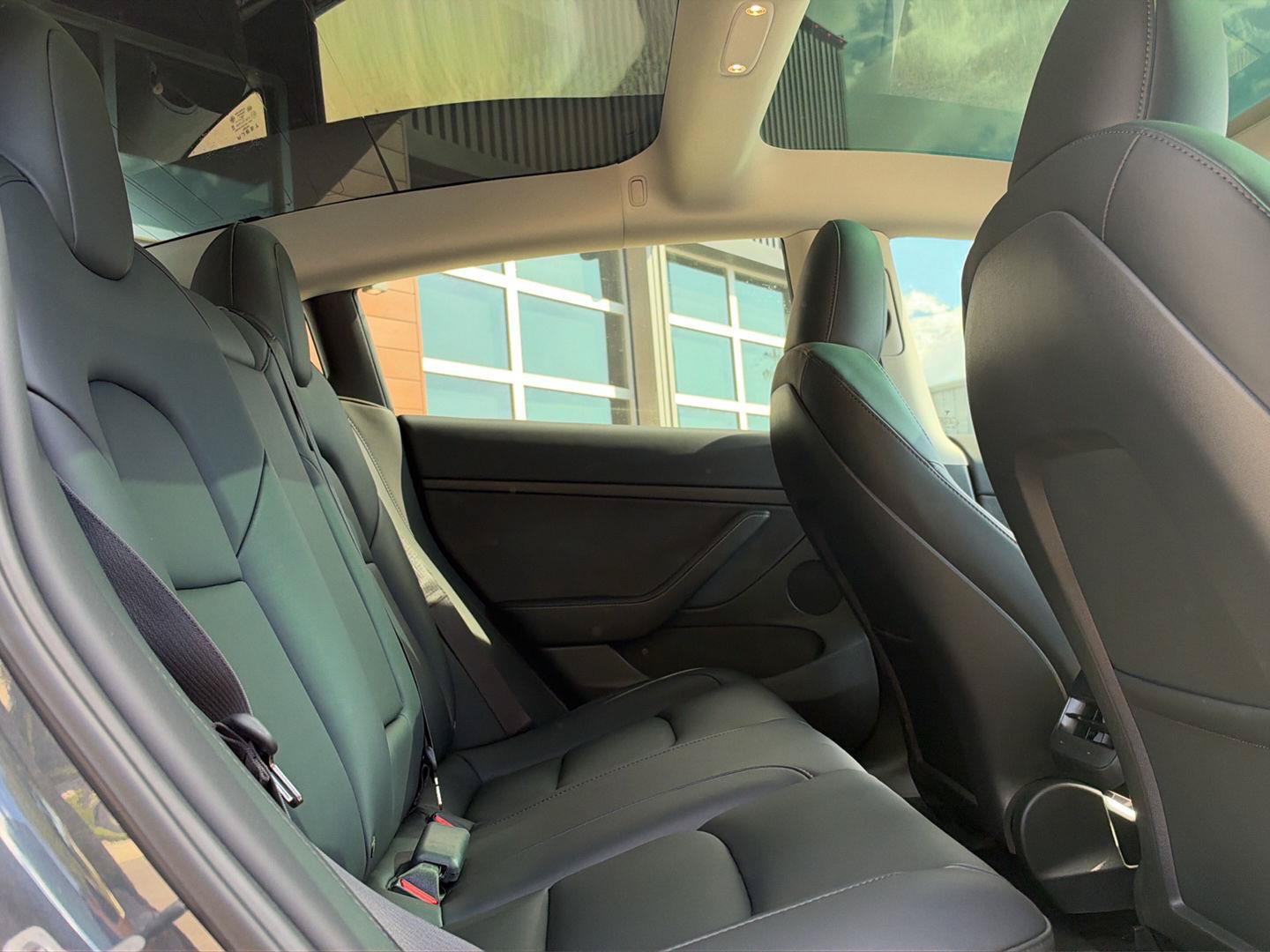 Used 2023 Tesla Model 3 Standard Range RWD image 23