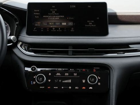 Certified 2023 INFINITI QX60 Sensory w/ Vision Package FWD image 12