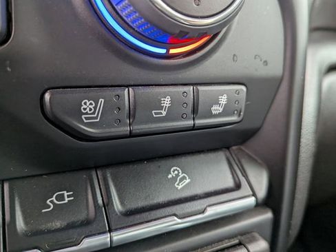 Used 2022 Chevrolet Silverado 3500 LTZ w/ LTZ Plus Package image 25