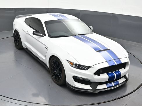 Used 2018 Ford Mustang Shelby GT350 w/ Electronics Package RWD image 24