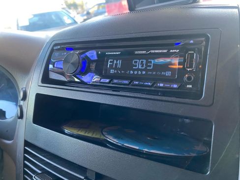 Used 2008 Toyota Sienna LE image 18