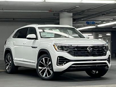 New 2026 Volkswagen Atlas Cross Sport SEL Premium R-Line
