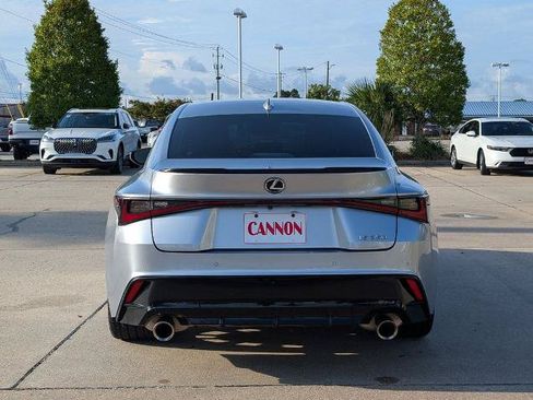Used 2022 Lexus IS 350 F Sport RWD image 4