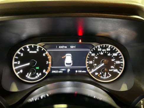 Used 2023 Nissan Rogue SV image 14