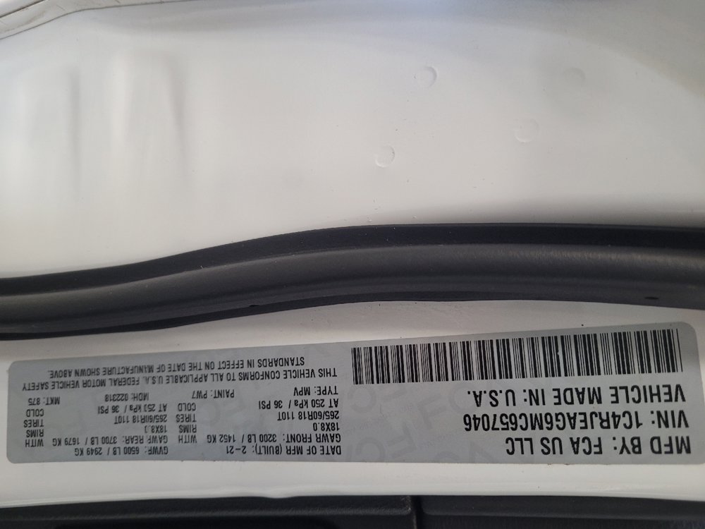 Used 2021 Jeep Grand Cherokee Laredo X RWD image 33