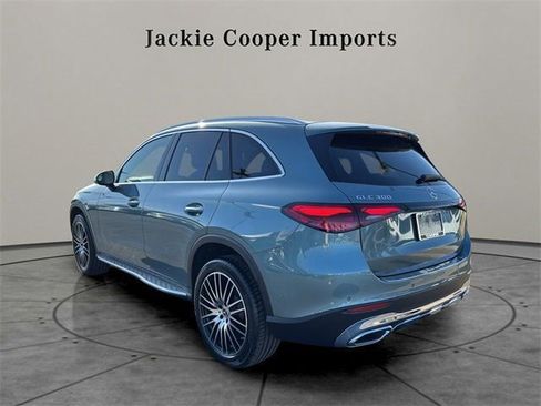 New 2026 Mercedes-Benz GLC 300 4MATIC image 3