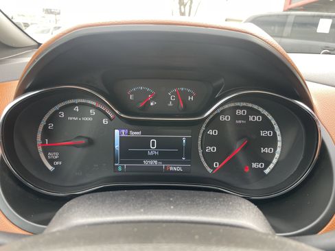 Used 2018 Chevrolet Cruze LT image 16